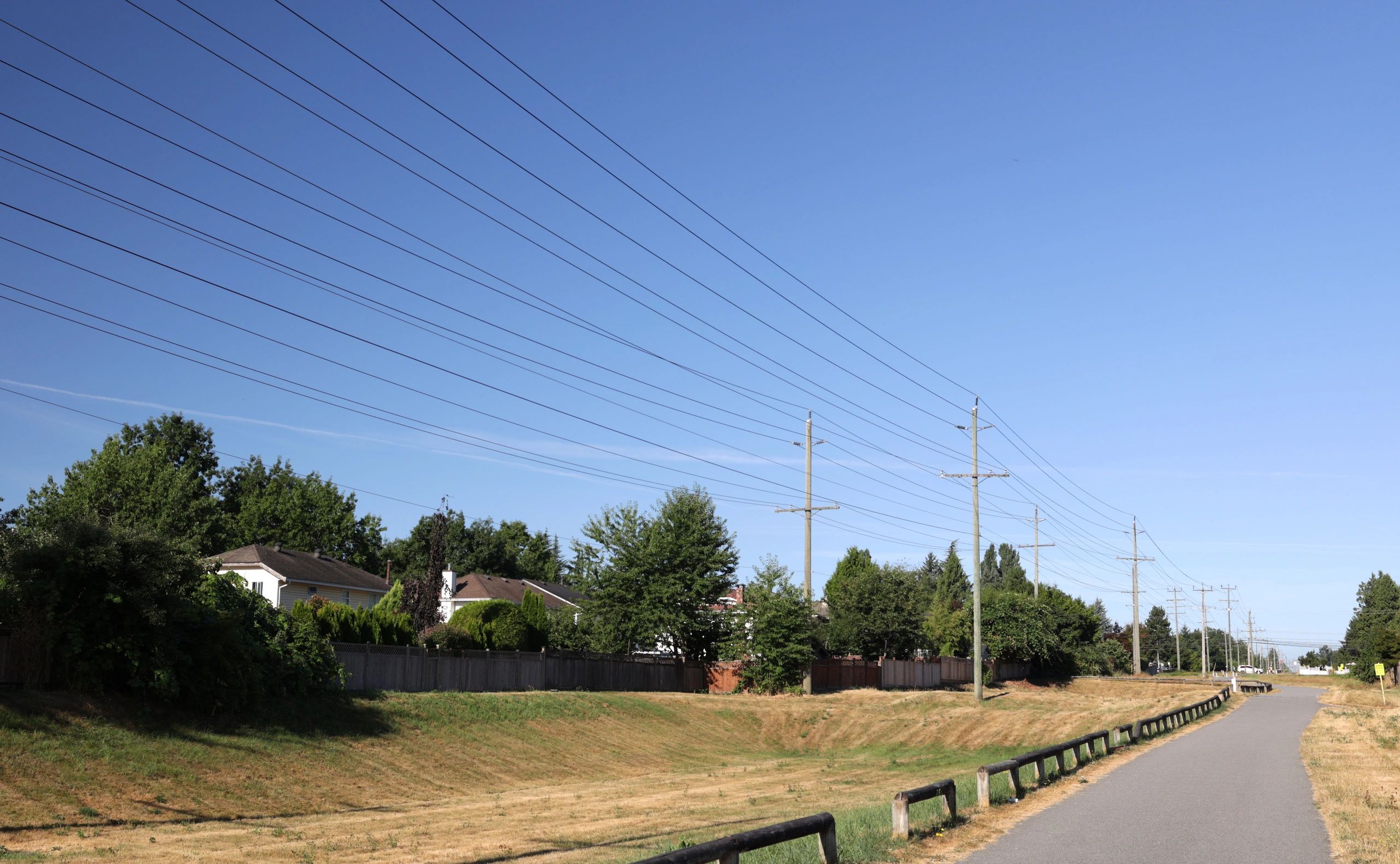 residential utility conduit trench